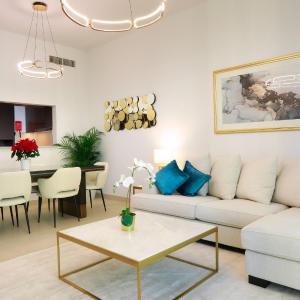 Elegant Apartment with Direct access to Dubai Mall