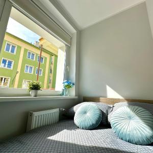 MMRent Citrus Room