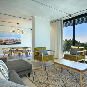 Docklands Family Penthouse by ITC Hospitality
