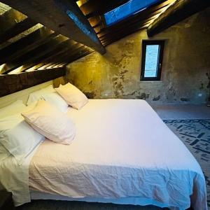 "PALAZZO SABBIONI" Romantic Apartment with Kitchen Park View