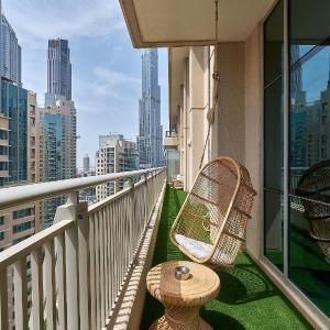 Bellavista Apartments Holiday Homes LLC - Spectacular - Penthouse - Boulevard Central - Panoramic Terrace & Burj Khalifa View