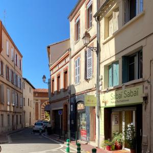 A 150 pas du Capitole!