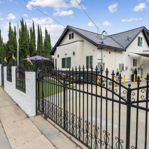 LA HOME-Olympics, Football, NBA, Baseball & Universal Studios