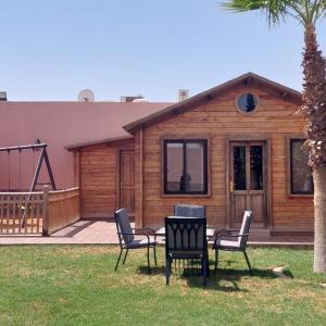 Tola Holiday House Al Rimal