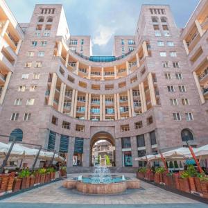 Northern Avenue, 2 bedrooms Luxury apartment HH882