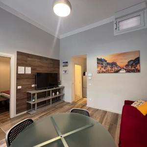 Fiori 3 Apartment