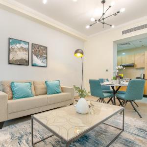 Dazzling 1BR at Marina Crown Dubai Marina by Deluxe Holiday Homes