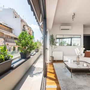 Modern Loft Build on Acropolis Ruins, Free Parking