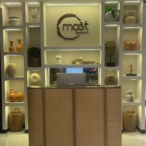 Moet Medellin Hotel