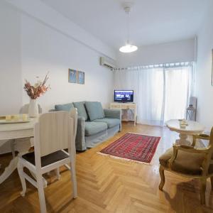 Iris Apartment