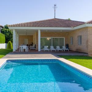 Villa con piscina, jardín y aire acondicionado en La Eliana-L'Eliana