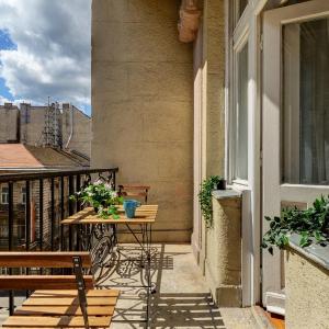 Akacfa 7 City Center Beautiful Apartment