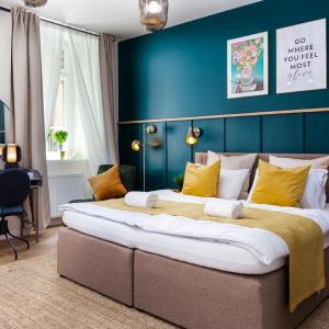 Stylish and comfortable downtown home
