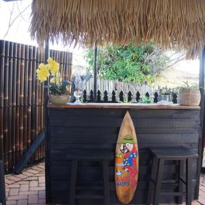 Luxury 4 Bedroom Home with Pool & Games Room Bar