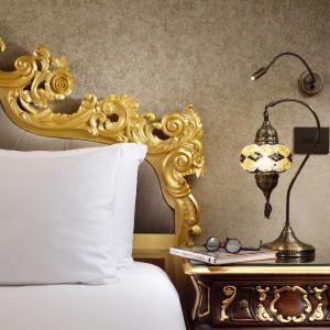 Empress Theodora Apartments