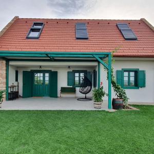 Herczeg-Fekete Cottage Birtokközpont