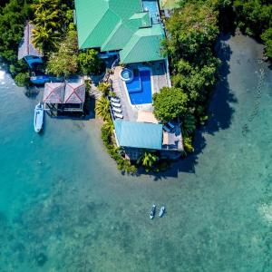 Edgewater Dive & Spa Resort