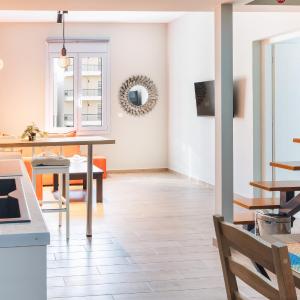 Kazi Home 1