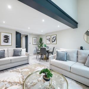 Host & Stay - Halifax House Living