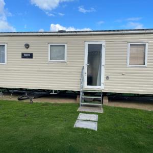 8 Berth family caravan Selsey West Sussex