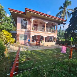 Rotunda Inn home stay