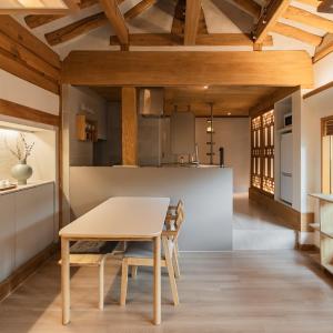 Luxury Hanok The Noble Hanok