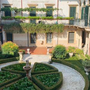 CASA LASTRA