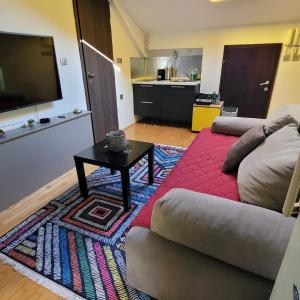 STICKER APARTMENT in city center
