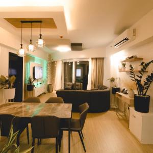 Davao Rental - AEON Towers Condo 1BR Suite 1Bathroom with Bathtub, Kitchen, Living Room