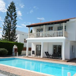 Villa Coral Cove