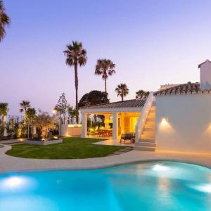 Beachfront Villa La Luisa, Golden Mile, Marbella