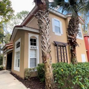 Retreat Condo near Disney