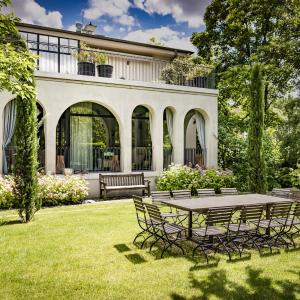 Bagatelle Gardenhouse