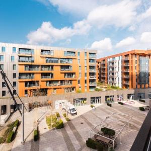 Flatbook - City Center Apartments Brabank with Parking