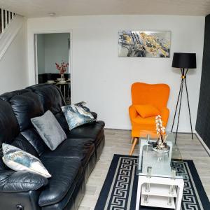 Dynasty Lodge Manchester - Alison Kelly close