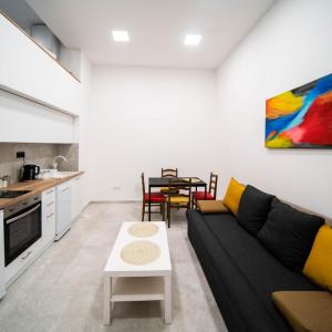 Free parking Basilica Leo's home - AC, Wi-Fi, smart TV