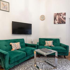 DELUXE AirConditioned Two Bed Apt in Covent Garden