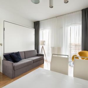 Varsovia Comfort 625 by BookingHost