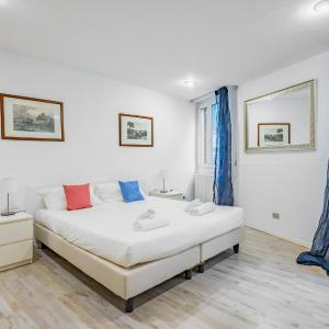 GuestHost - Sant'Ambrogio Central Apt - Your Florence Hideaway