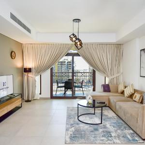 Luxury Escapes - Contemporary 2BR Gem in Madinat Jumeirah - RAHAAL
