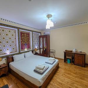 Old House Hotel
