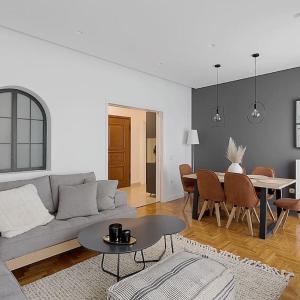 Acropolis Aura Apartment