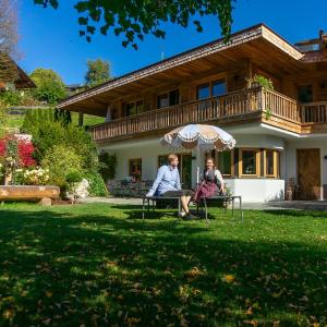 Boutique Chalet Kitzbichl by ALPIN CHARME APARTMENTS