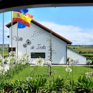 APARTAMENTOS VALLE DE IROLA