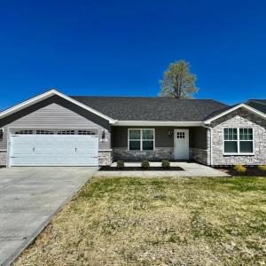 Peaceful, Brand New Ranch Home in Trenton, OH