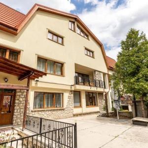 Panoramic Center Villa