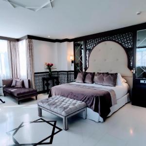 Hotel Saray