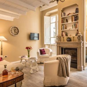 Palazzo Dessy Historic House