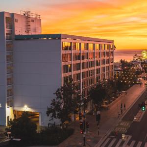 The Pierside Santa Monica