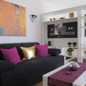 Modernes 1 Zimmer Luxusappartement KLEINER ROLAND mit Parkplatz und Balkon in Bremen Nähe Zentrum